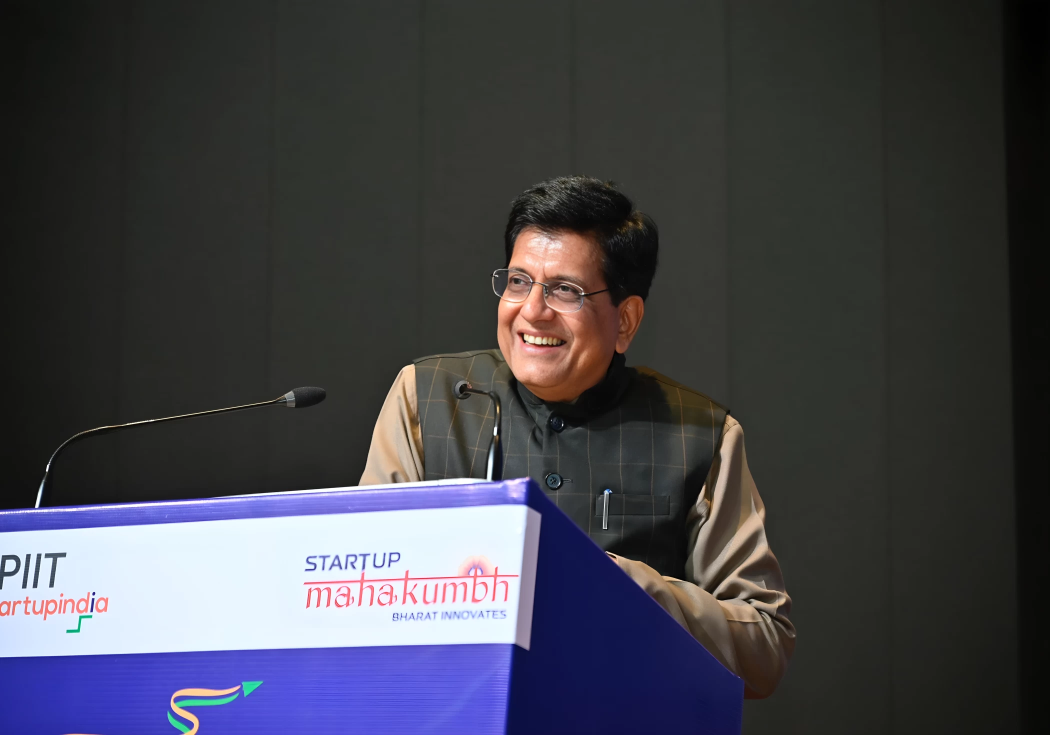 Piyush Goyal launches PRABHAAV Factbook, Bharat Startup Challenge on 9th Foundation Day of Startup India