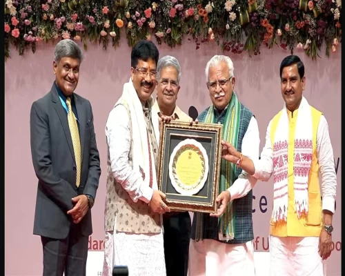 Bhubaneswar awarded ‘City with the Best Public Transport System’ at Urban Mobility India 2024