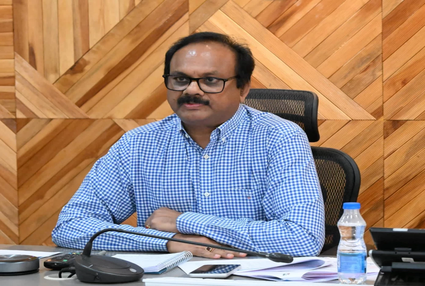 Kadapa Collector uses QR codes to bring citizen feedback into grievance redressal