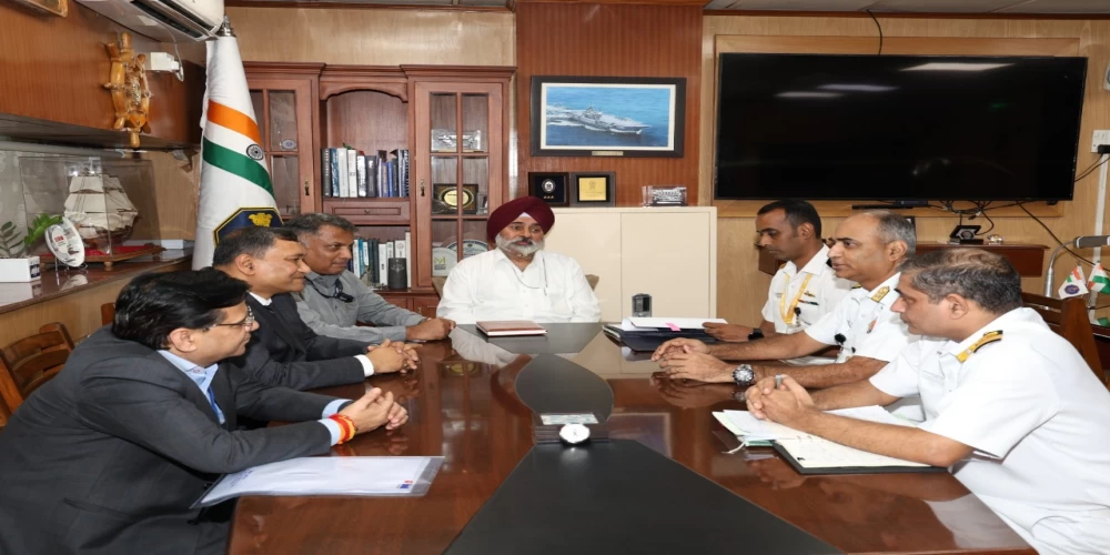 Indian Navy and BEML Ltd. join forces to drive indigenisation of marine equipment and systems Indian Navy and BEML Ltd. join forces to drive indigenisation of marine equipment and systems