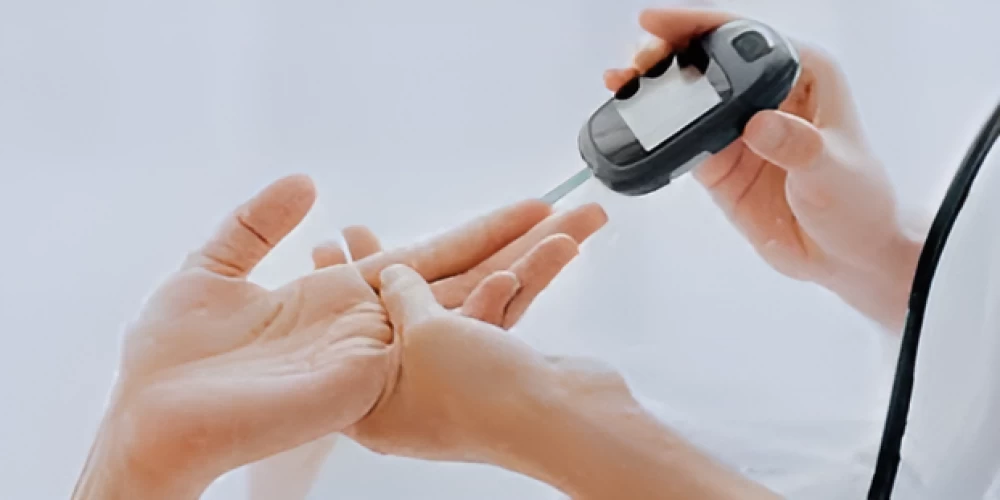IL-35-mediated immunotherapy: a new treatment for type I and autoimmune diabetes mellitus IL-35-mediated immunotherapy: a new treatment for type I and autoimmune diabetes mellitus