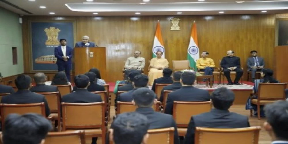 “Show passion, mission and compassion to change the lives of people” Vice President to civil servants “Show passion, mission and compassion to change the lives of people” Vice President to civil servants