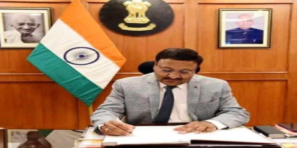 Rajiv Kumar assumes charge as 25th Chief Election Commissioner (CEC) of India Rajiv Kumar assumes charge as 25th Chief Election Commissioner (CEC) of India