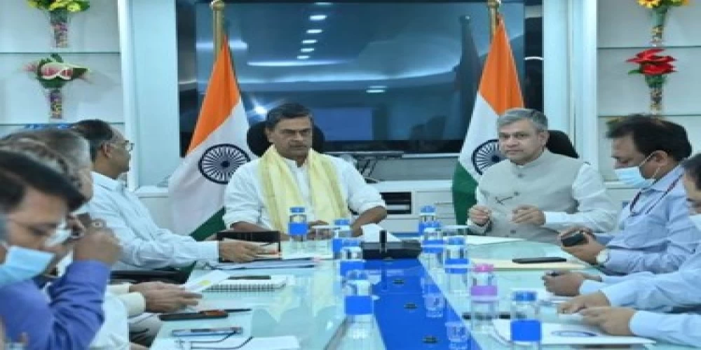 Power Minister, Railway Minister discuss measures to enhance efficiency in coal transport to power plants Power Minister, Railway Minister discuss measures to enhance efficiency in coal transport to power plants
