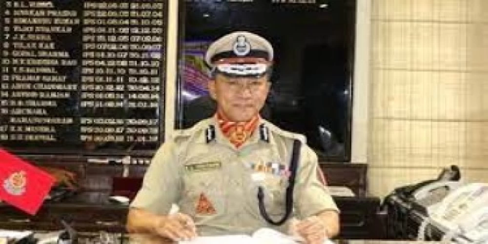 Sr IPS officer Sujoy Lal Thaosen new CRPF DG Sr IPS officer Sujoy Lal Thaosen new CRPF DG