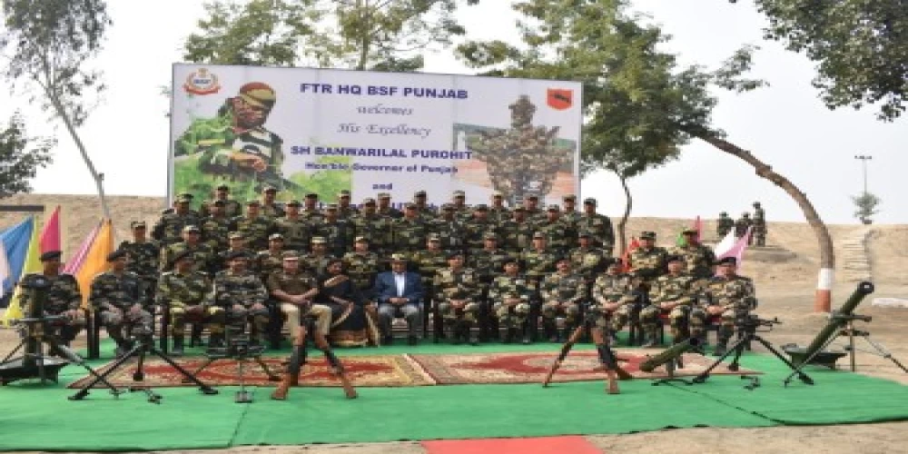 Punjab Governor visits BSF sectors Abohar & Ferozepur Punjab Governor visits BSF sectors Abohar & Ferozepur