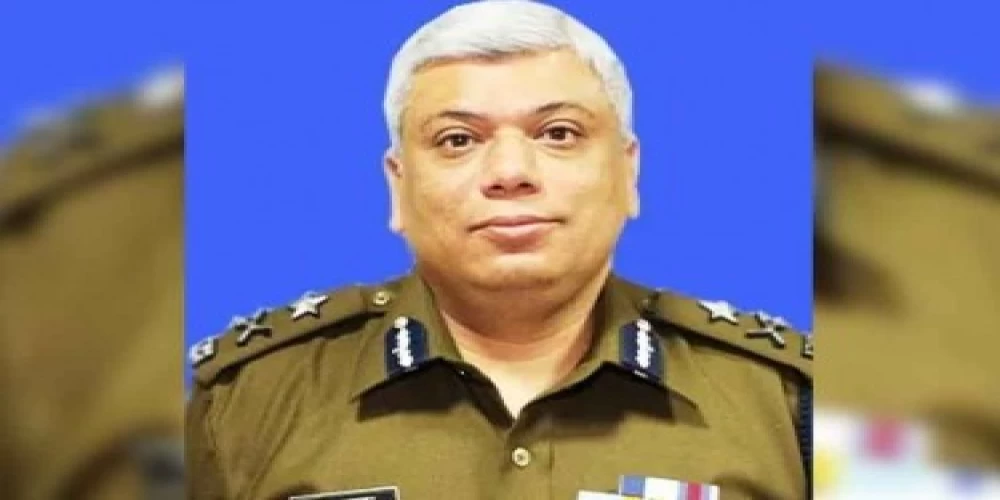 Ajay Bhatnagar takes charge as CBI Special Director Ajay Bhatnagar takes charge as CBI Special Director
