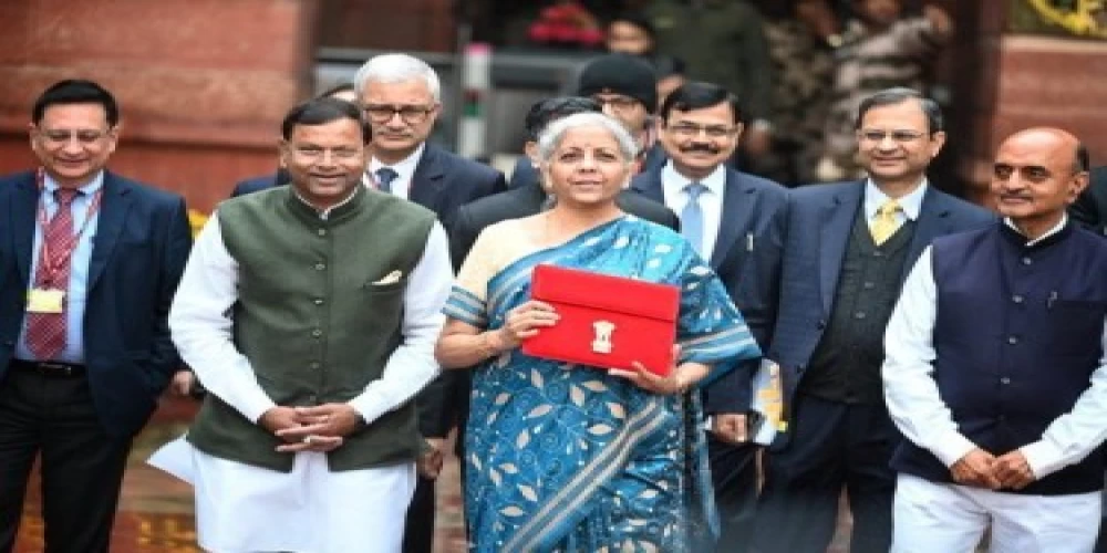 Finance Minister unveils 2024-25 Interim Union Budget, prioritizing capital expenditure and economic growth Finance Minister unveils 2024-25 Interim Union Budget, prioritizing capital expenditure and economic growth