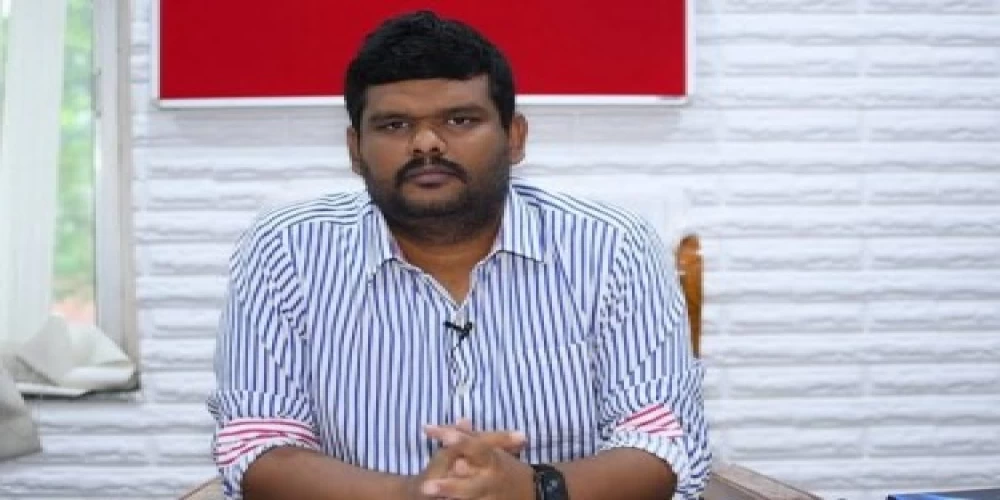 Making a positive impact in people’s lives is a challenging opportunity: Sundargarh DM Nikhil Pavan Kalyan Making a positive impact in people’s lives is a challenging opportunity: Sundargarh DM Nikhil Pavan Kalyan