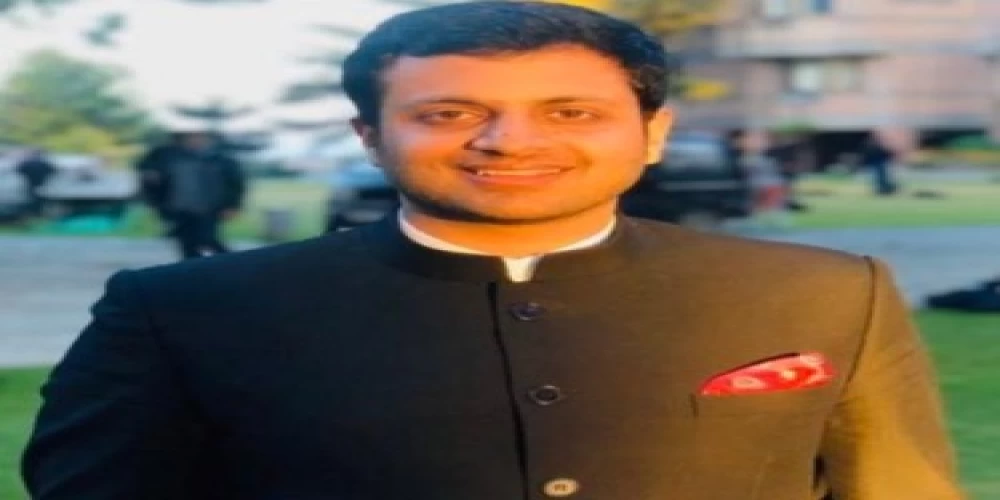 From steering 'Bikes of Bijnor' to stewardship of healthcare access, IAS Vikramaditya Singh Malik is on a mission From steering 'Bikes of Bijnor' to stewardship of healthcare access, IAS Vikramaditya Singh Malik is on a mission