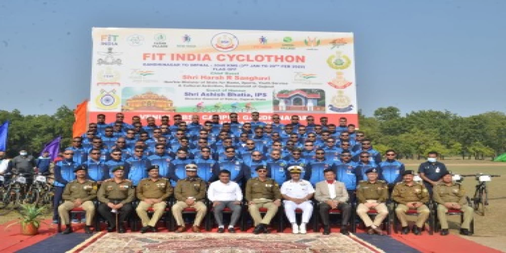 75 CAPFs’ brave hearts to paddle for 3040 kms across 49 days 75 CAPFs’ brave hearts to paddle for 3040 kms across 49 days