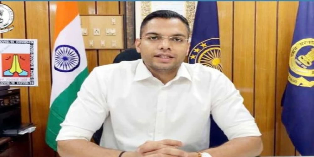 ‘Aag Na Lagao’ is not enough, we need to bring labs to fields to stop stubble burning: Sangrur DC Jitendra Jorwal, IAS ‘Aag Na Lagao’ is not enough, we need to bring labs to fields to stop stubble burning: Sangrur DC Jitendra Jorwal, IAS
