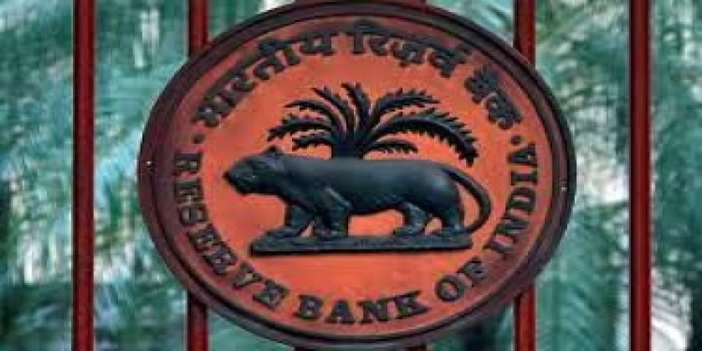 RBI hikes repo rate, loans to get costlier RBI hikes repo rate, loans to get costlier