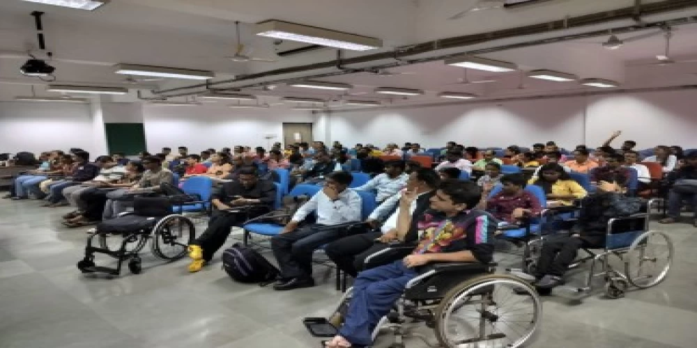 100 disabled students from Maharashtra to get special scholarship: Mumbai workshop on capacity building 100 disabled students from Maharashtra to get special scholarship: Mumbai workshop on capacity building