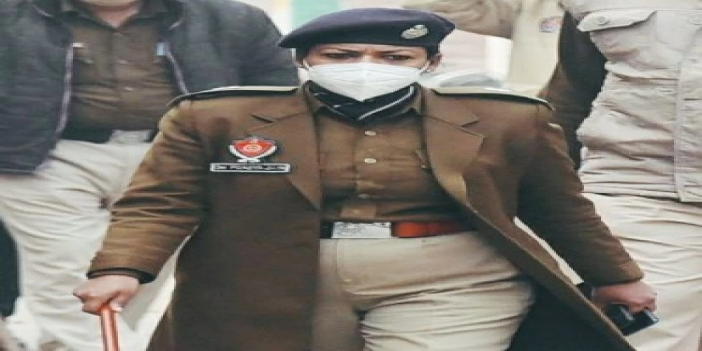 IPS officer Dr Pragya Jain comes to the rescue of 7-year-old rape survivor IPS officer Dr Pragya Jain comes to the rescue of 7-year-old rape survivor