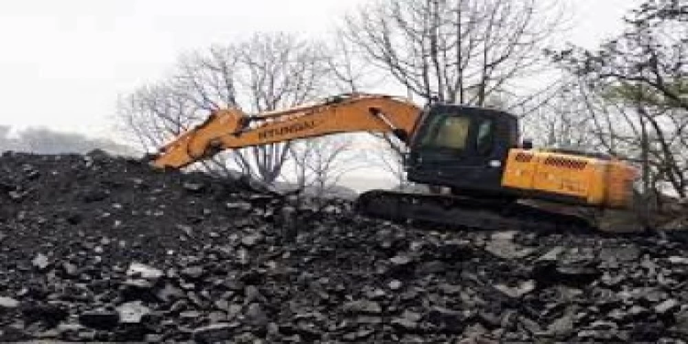 Coal Ministry aims to enhance coal production to 1. 23 bn tonne by 2024-25 Coal Ministry aims to enhance coal production to 1. 23 bn tonne by 2024-25