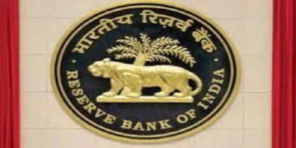 RBI hikes benchmark lending rate by 35 basis points RBI hikes benchmark lending rate by 35 basis points