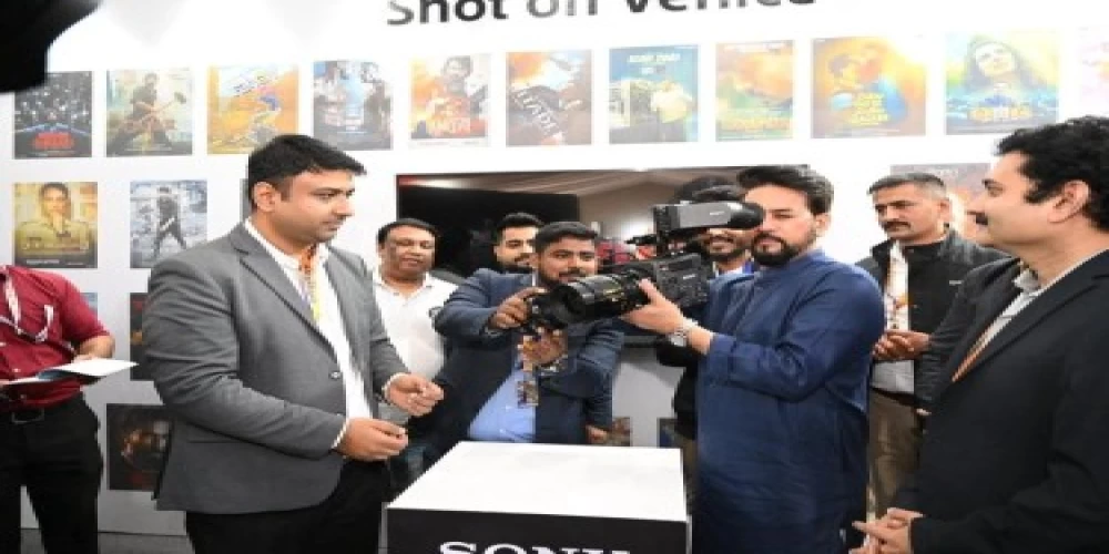 Union Minister Anurag Thakur inaugurates VFX and Tech Pavilion at 54th IFFI Union Minister Anurag Thakur inaugurates VFX and Tech Pavilion at 54th IFFI
