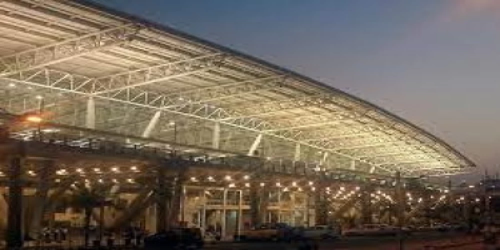 AAI, other airport operators to spend Rs 90,000 cr till 2024-25 AAI, other airport operators to spend Rs 90,000 cr till 2024-25