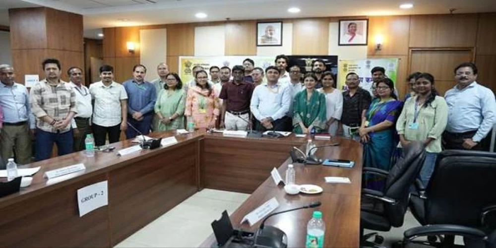 Ministry of Ayush launches the first batch of Rashtriya Karmayogi Jan Seva Programme Ministry of Ayush launches the first batch of Rashtriya Karmayogi Jan Seva Programme