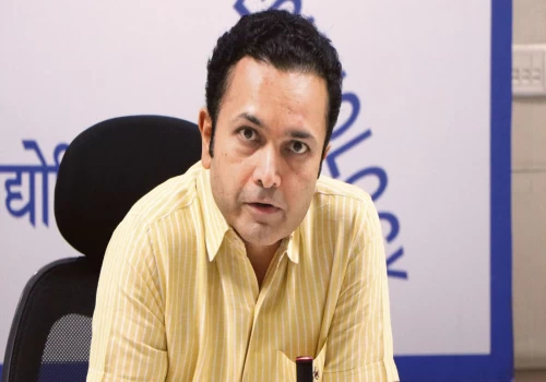 Akash Tripathi takes charge as MD of Solar Energy Corporation of India