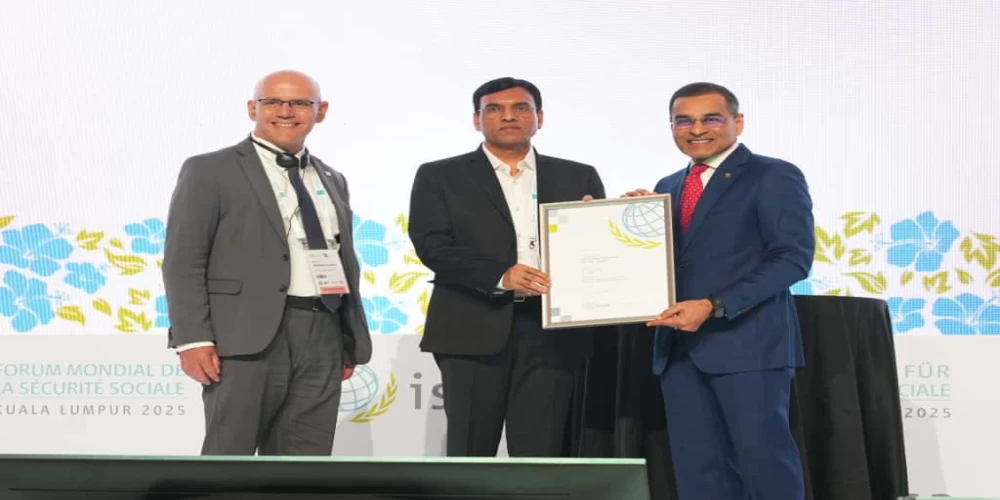 India wins ISSA Award 2025 for expanding social security to 940 million citizens