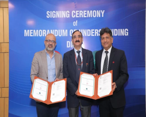 DMRC partners with INSEAD Singapore to strengthen metro leadership and training