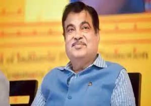 Logistics cost to reduce from 16 pc to 9 pc of GDP by end-2024: Nitin Gadkari