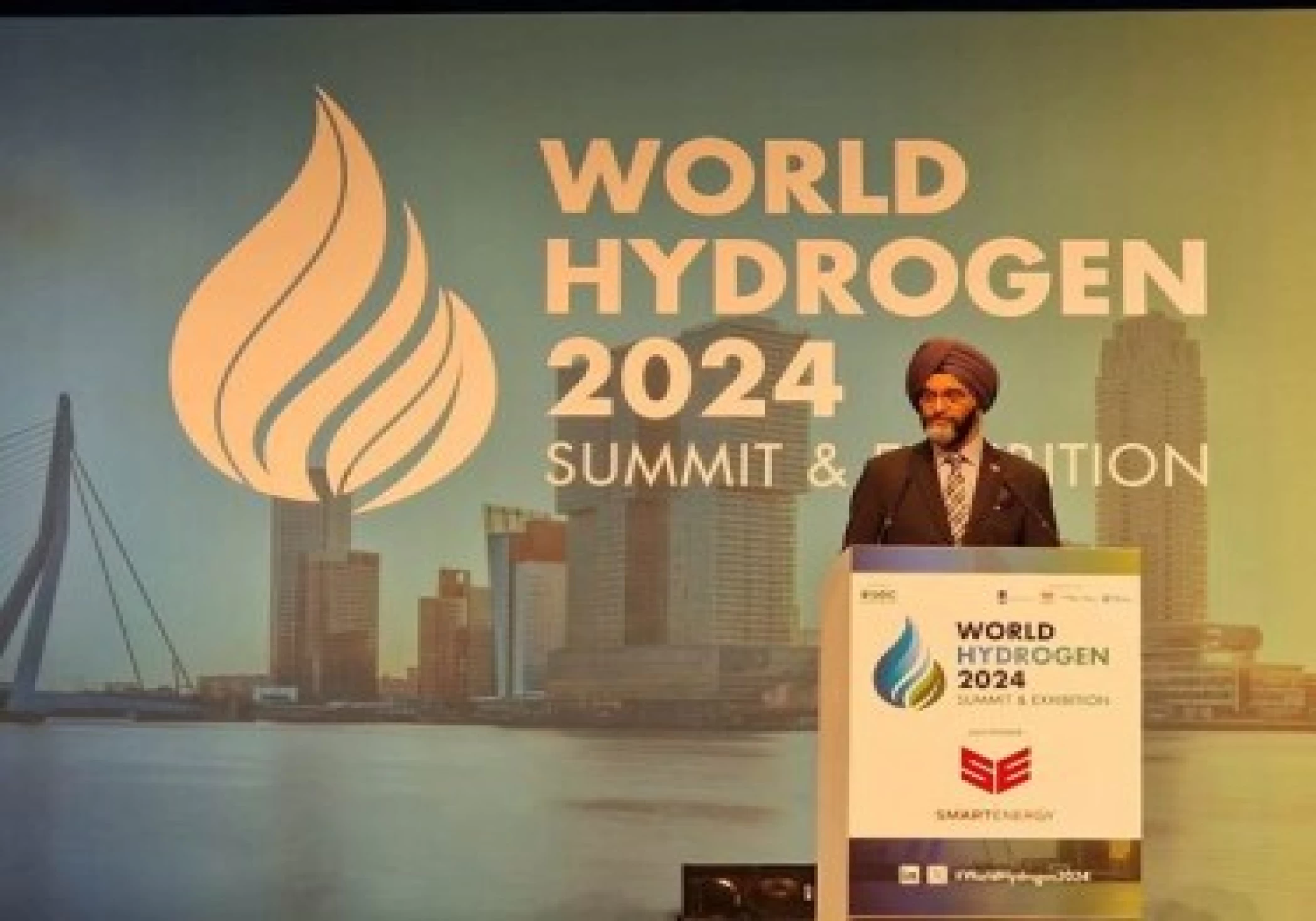 India's New Energy Secretary highlights renewable vision at World Hydrogen Summit 2024