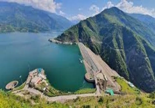 THDCIL successfully lowered the runner of third unit of 1000 MW Tehri Pumped Storage Project