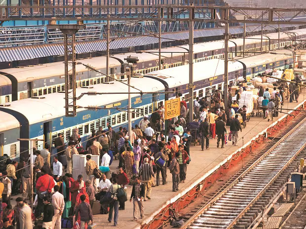 Think twice before littering, Indian Railways doubles penalty to Rs 1,000