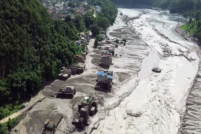 Bihar issues advisory after unidentified fish reach state with Nepal floodwatersat Bihar’s Barabar Hills