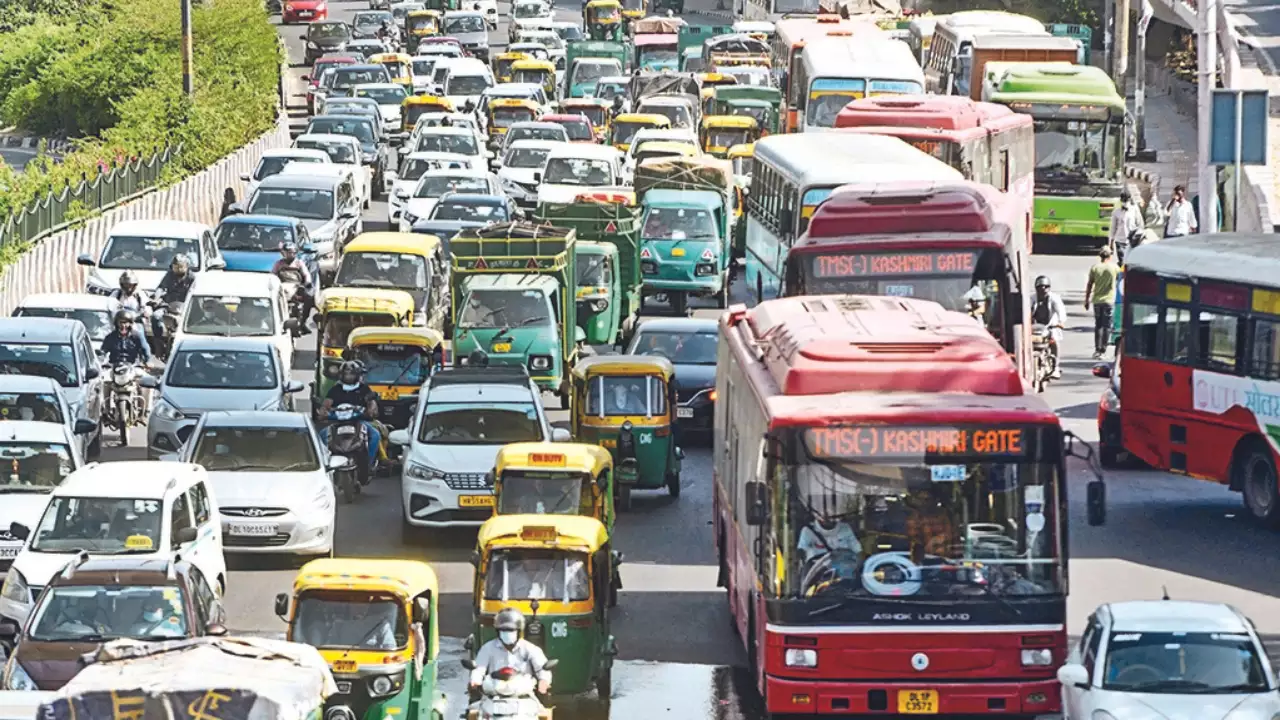 Safe Journey campaign brings road safety drive to Chennai’s high-risk corridors