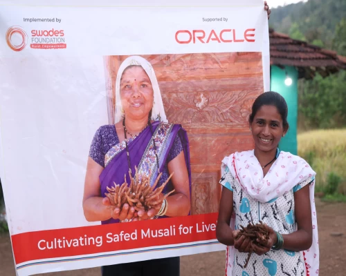 Oracle-Swades initiative helps over 900 women build new income streams in rural Maharashtra