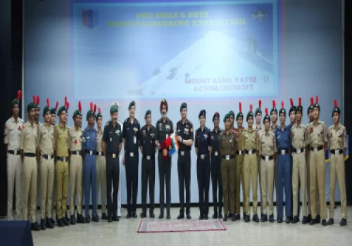 DG NCC flags-off boys & girls mountaineering expedition to Mt Kang Yatse-II in Ladakh